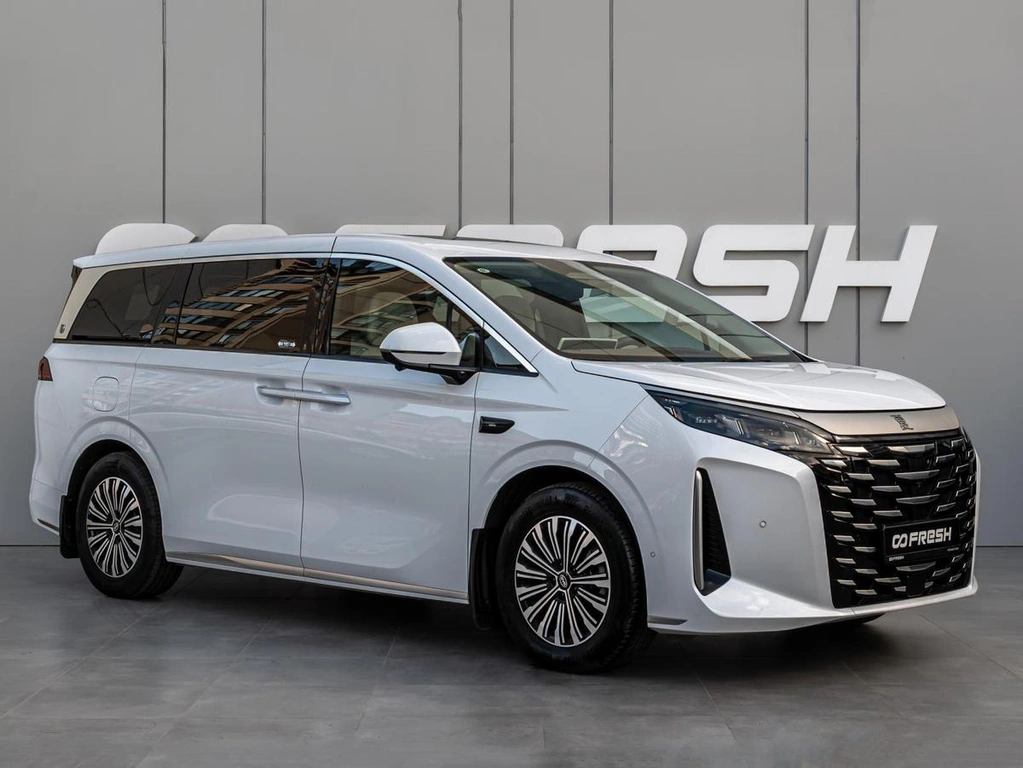 Минивэн BYD XIA 2025 года, 5860000 рублей, Краснодар