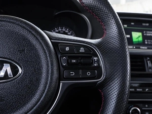 Седан Kia Optima 2016 года, 1790000 рублей, Волгоград