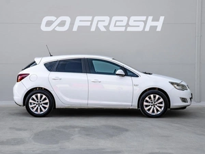 Хетчбэк Opel Astra 2011 года, 710000 рублей, Краснодар