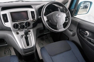 Минивэн Nissan NV200 2010 года, 1119000 рублей, Красноярск