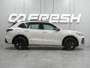 Внедорожник Volkswagen Tiguan L 2025 года, 4949000 рублей, Воронеж