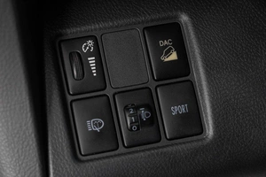 Внедорожник Toyota RAV4 2011 года, 1569000 рублей, Кемерово