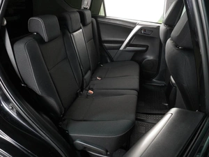 Внедорожник Toyota RAV4 2017 года, 2650000 рублей, Воронеж