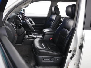 Внедорожник Toyota Land Cruiser 2015 года, 3100444 рублей, Москва