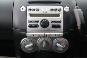 Хетчбэк Toyota Passo 2004 года, 359000 рублей, Омск