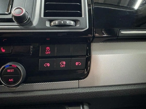 Минивэн Volkswagen Multivan 2016 года, 3847000 рублей, Красноярск