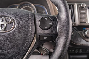 Внедорожник Toyota RAV4 2013 года, 2079000 рублей, Томск