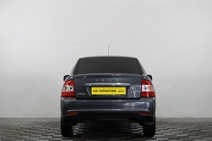 Седан ВАЗ (LADA) Priora 2018 года, 919000 рублей, Сургут