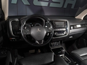 Внедорожник Mitsubishi Outlander 2017 года, 2820999 рублей, Тверь