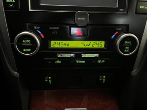 Седан Toyota Camry 2013 года, 1359000 рублей, Абакан