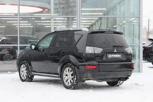 Внедорожник Mitsubishi Outlander 2010 года, 910000 рублей, Ярославль