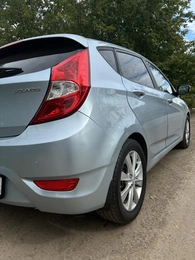 Хетчбэк Hyundai Solaris 2012 года, 480000 рублей, Красноярск