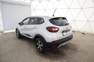 Внедорожник Renault Kaptur 2020 года, 1350000 рублей, Обнинск