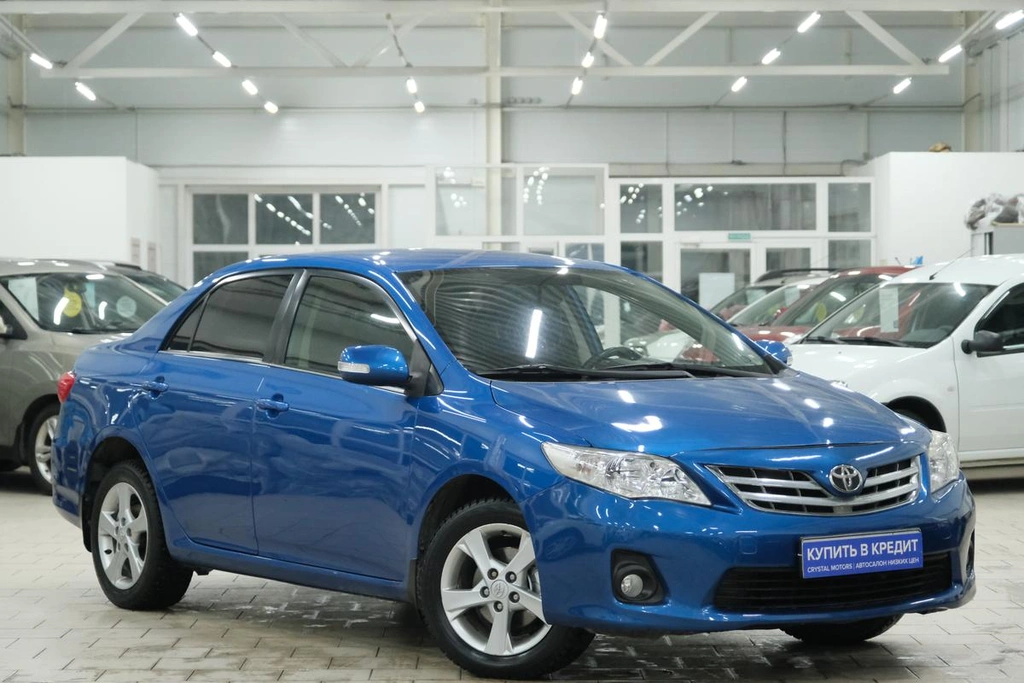 Седан Toyota Corolla 2011 года, 1099000 рублей, Омск