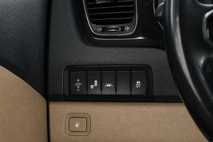 Минивэн Kia Carnival 2019 года, 2719000 рублей, Челябинск