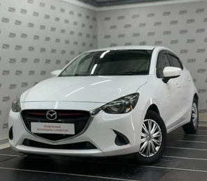 Хетчбэк Mazda Demio 2015 года, 855000 рублей, Красноярск