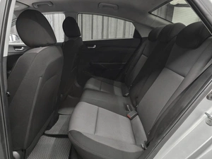 Седан Hyundai Solaris 2019 года, 1249000 рублей, Красноярск