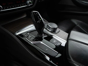 Седан BMW 5 серия 2019 года, 3099055 рублей, Москва