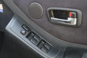 Внедорожник Toyota Kluger 2003 года, 1419000 рублей, Омск