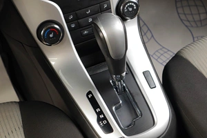 Седан Chevrolet Cruze 2014 года, 949000 рублей, Тюмень