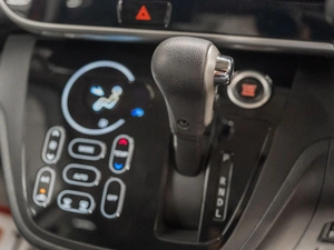 Хетчбэк Mitsubishi EK Space 2019 года, 850000 рублей, Красноярск