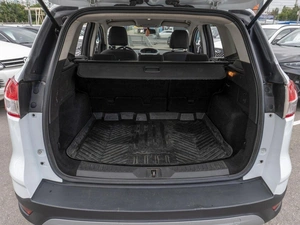 Внедорожник Ford Kuga 2013 года, 1059000 рублей, Саратов