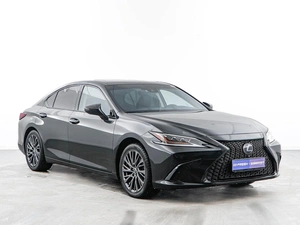 Седан Lexus ES 2020 года, 4698999 рублей, Москва