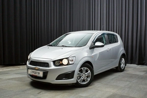 Седан Chevrolet Aveo 2013 года, 690000 рублей, Красноярск