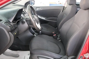 Седан Hyundai Solaris 2012 года, 789000 рублей, Омск