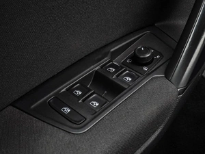 Внедорожник Volkswagen Tiguan 2019 года, 2000000 рублей, Краснодар