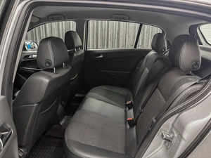 Хетчбэк Opel Astra 2010 года, 649000 рублей, Красноярск