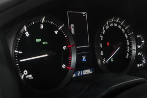 Внедорожник Toyota Land Cruiser 2015 года, 5319000 рублей, Новокузнецк