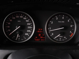 Внедорожник BMW X5 2011 года, 1849000 рублей, Красный Пахарь