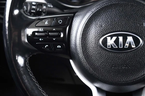 Седан Kia Rio 2018 года, 1619000 рублей, Пермь