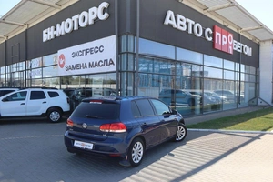 Хэтчбек Volkswagen Golf 2011 года, 810000 рублей, Мирное