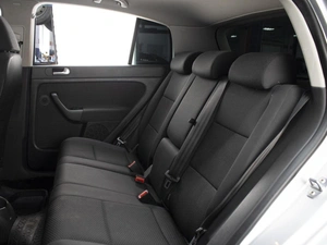 Хетчбэк Volkswagen Golf Plus 2011 года, 660000 рублей, Омск