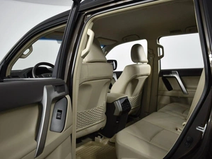 Внедорожник Toyota Land Cruiser Prado 2019 года, 6270000 рублей, Казань