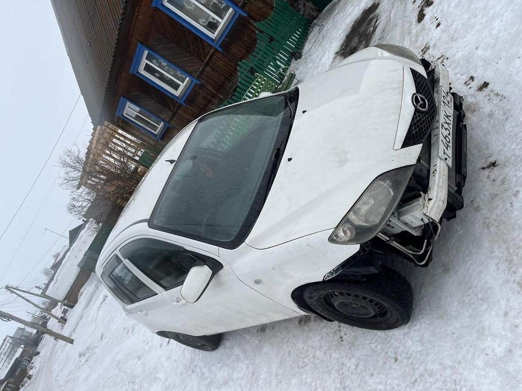 Хетчбэк Mazda Demio 2004 года, 270000 рублей, Красноярск