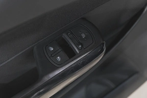 Хетчбэк Opel Corsa 2012 года, 649000 рублей, Новокузнецк