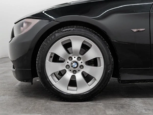 Седан BMW 3 серия 2007 года, 975000 рублей, Красноярск