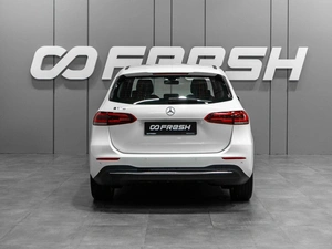 Хетчбэк Mercedes-benz B-класс 2019 года, 2200000 рублей, Тюмень