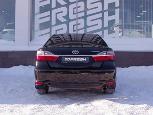 Седан Toyota Camry 2015 года, 2160000 рублей, Владимир