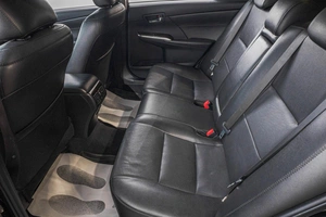 Седан Toyota Camry 2015 года, 2399000 рублей, Барнаул