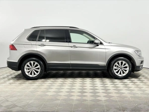 Внедорожник Volkswagen Tiguan 2019 года, 1974900 рублей, Казань