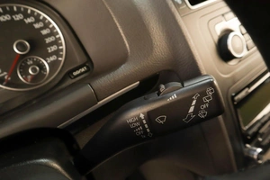 Минивэн Volkswagen Touran 2011 года, 1199000 рублей, Челябинск
