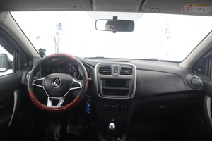 Седан Renault Logan 2020 года, 915000 рублей, Курск