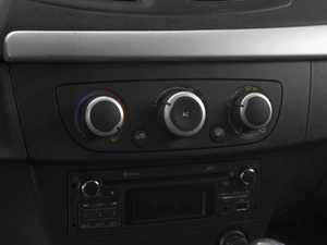 Седан Renault Fluence 2014 года, 670000 рублей, Омск