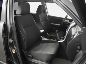 Внедорожник Suzuki Grand Vitara 2011 года, 1099900 рублей, Казань