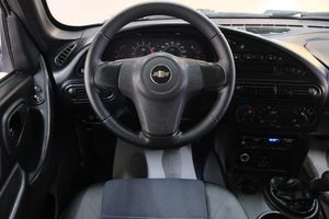 Внедорожник Chevrolet Niva 2014 года, 619000 рублей, Омск