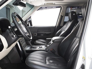 Внедорожник Land Rover Range Rover 2010 года, 2210000 рублей, Омск